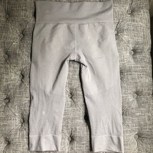 Lululemon seamless crop